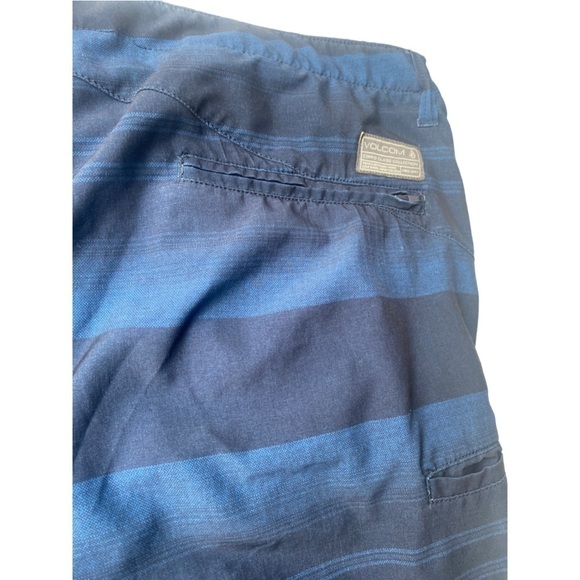 Men's I Volcom I 4way Stretch I Surf & Turf I Hybrid I Shorts - Picture 4 of 14